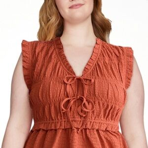 Textured Rust Tie-Front Sleeveless Shirt